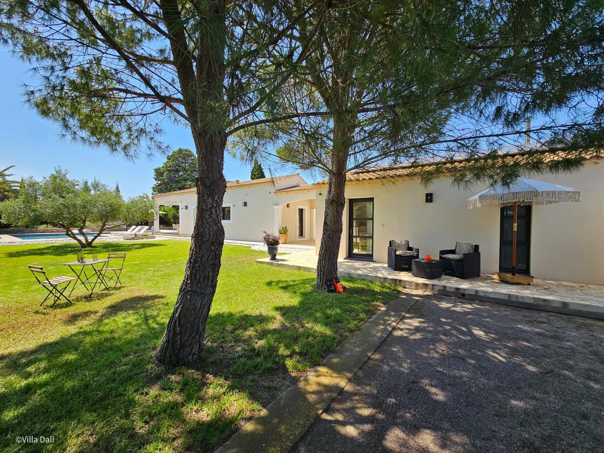 La Villa Dali Lézignan-Corbières Εξωτερικό φωτογραφία